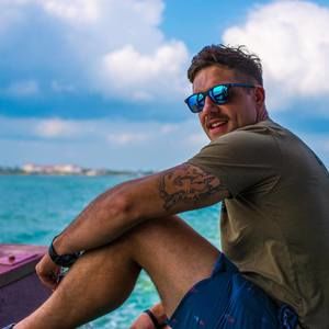 Meet your Posher, Michael